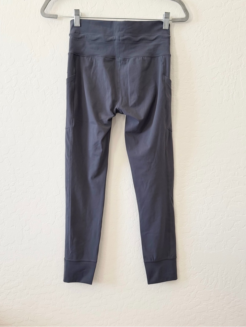 Vuori Daily Pocket Leggings High Rise Drawstring - Picture 3 of 12